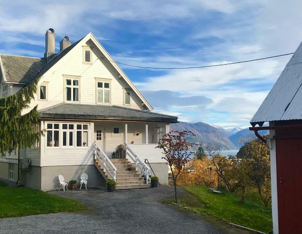 Fjord View Apartment Stranda  Bagian luar foto