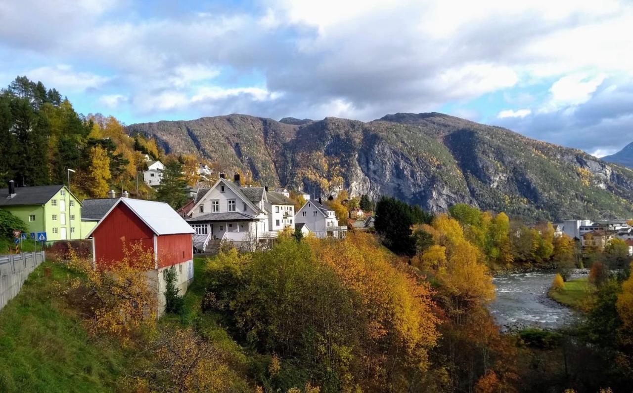 Fjord View Apartment Stranda  Bagian luar foto